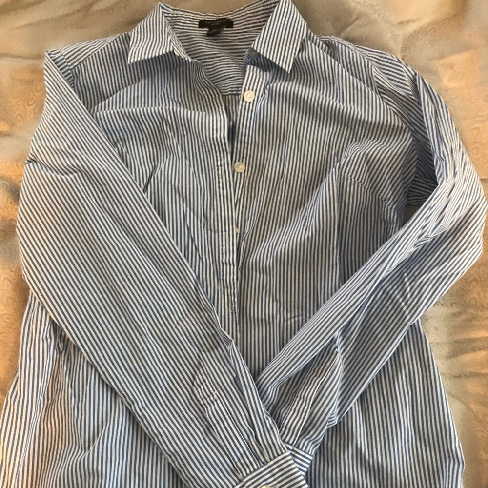 Ann Taylor long sleeve white/blue striped top